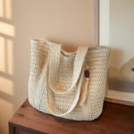 Large capacity commuting straw woven bag hand-held woven vacation style beach shoulder bag - Image 3