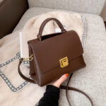 Single shoulder crossbody handbag - Image 9