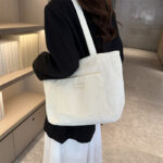 Corduroy shoulder crossbody bag - Image 4