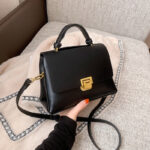 Single shoulder crossbody handbag - Image 6