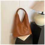Solid color soft leather underarm bag - Image 2